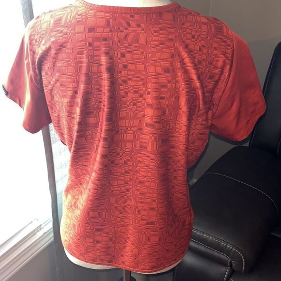 Columbia Titanium Women’s Rust Orange Colored Short Sleeve Top Athleisure Large - Picture 3 of 9